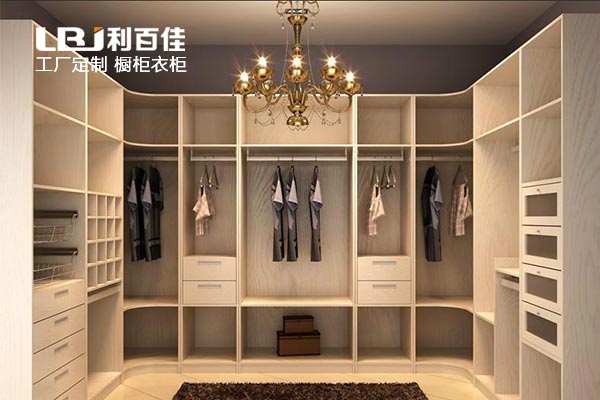 小戶型的救星，整體衣柜定制