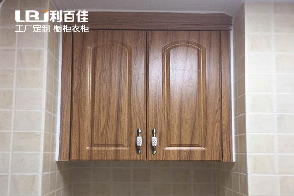 靠廚房抓住你的心——地質家園模壓整體櫥柜案例