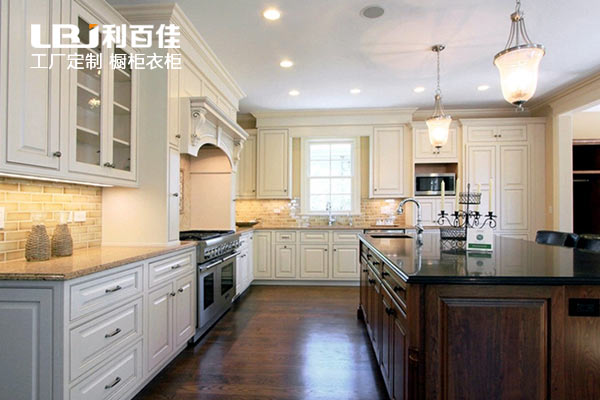 看過來，這里有關(guān)于定制整體櫥柜的安裝攻略大全