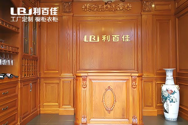長沙櫥柜定制品牌哪家好？選擇利百佳櫥柜品牌準(zhǔn)沒錯