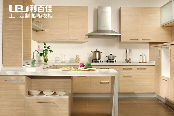 利百佳櫥柜品牌,定制整體櫥柜的領軍企業!