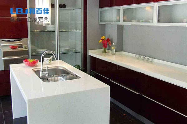 長沙利百佳櫥柜︱廚房櫥柜臺面保養攻略