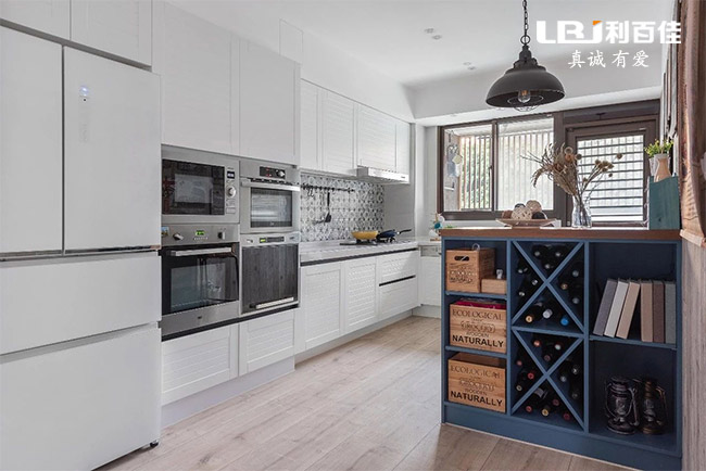 現(xiàn)代風(fēng)格全屋定制04.jpg 現(xiàn)代風(fēng)格全屋定制04.jpg