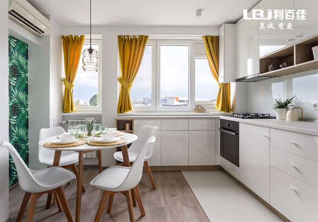 櫥柜定制.jpg 櫥柜定制.jpg