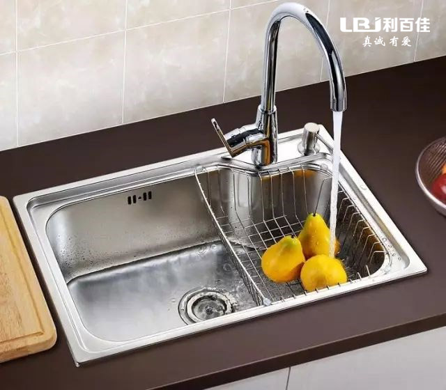 櫥柜臺中盆.jpg 櫥柜臺中盆.jpg